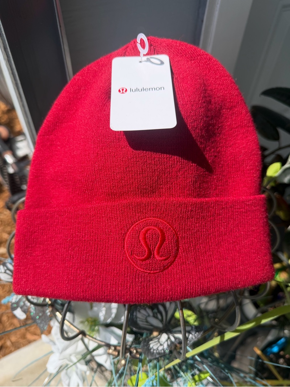 LULULEMON athletica Red Ribbed Knit Beanie - Picture 9 of 12